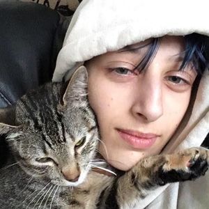 Meet your Posher, Angela